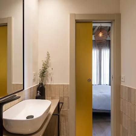 Апартаменты Home4u, Plaza Nueva 2